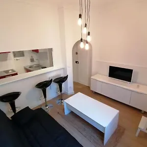Joli T2 Renove A 100m De Monaco Appartement